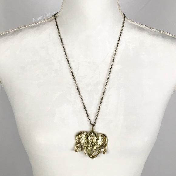 💥3for$28 NWT Rhinestone Elephant Pendant Necklace ~ Goldtone Crystal Accents - Picture 5 of 11